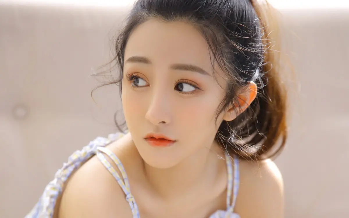 巴音郭楞蒙古和上海私人伴游一起探访体验上海里弄