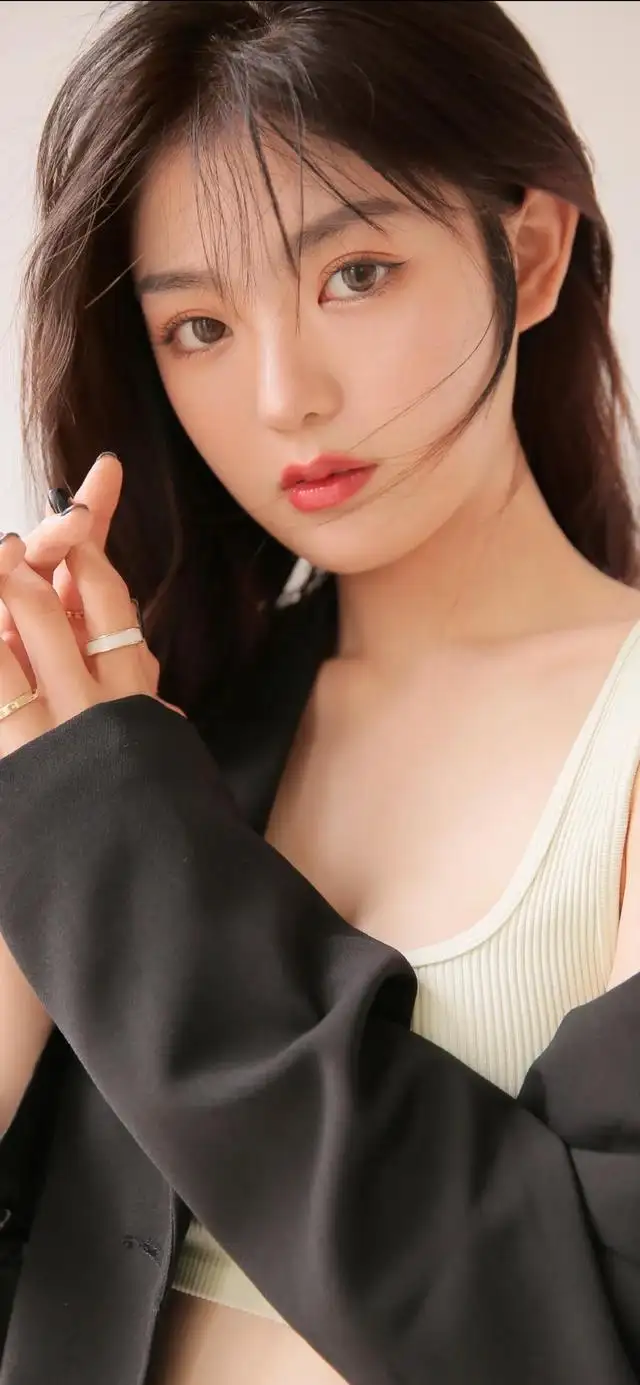 巴音郭楞蒙古长沙高端私人伴游吴倩