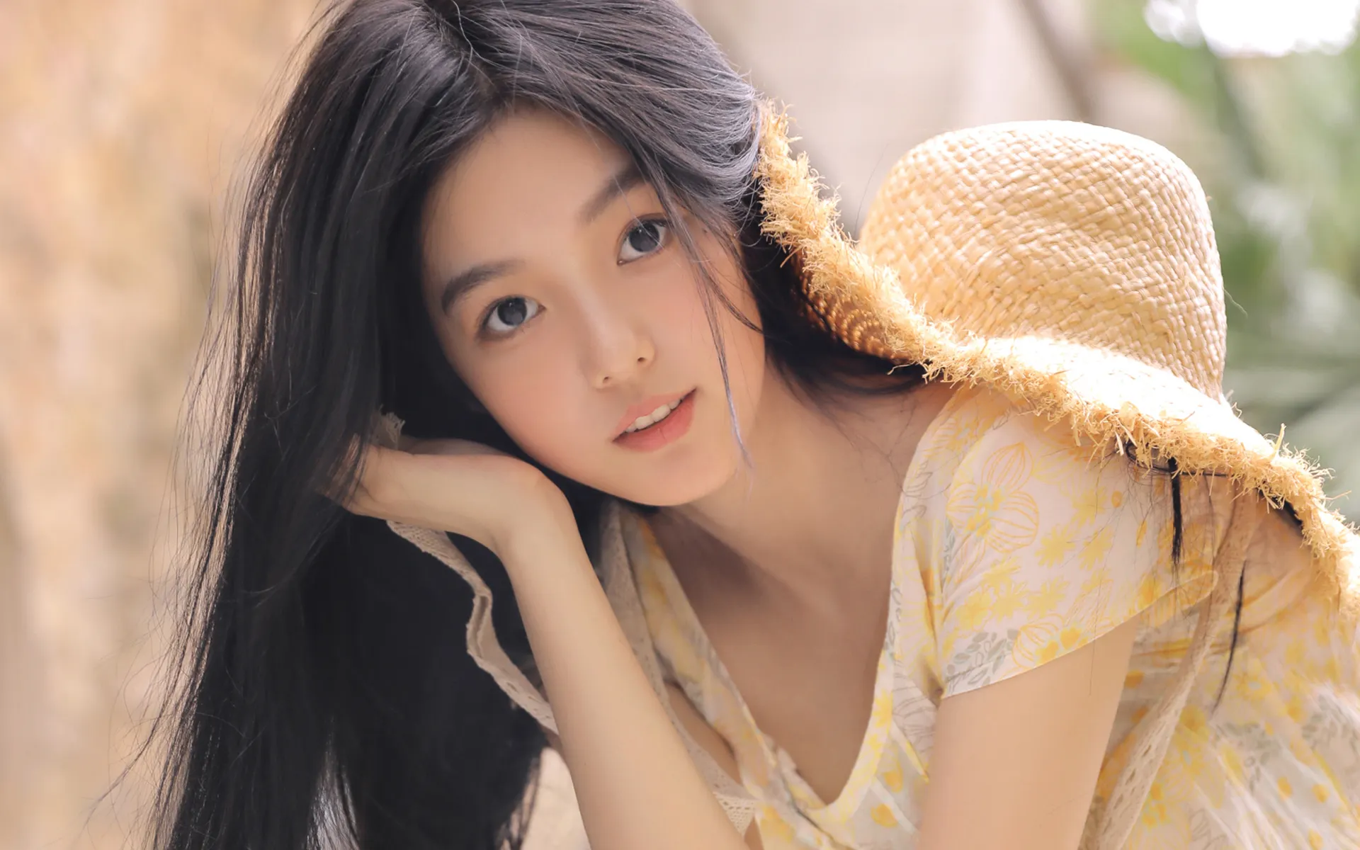 巴音郭楞蒙古三亚高端私人伴游玫瑰姐