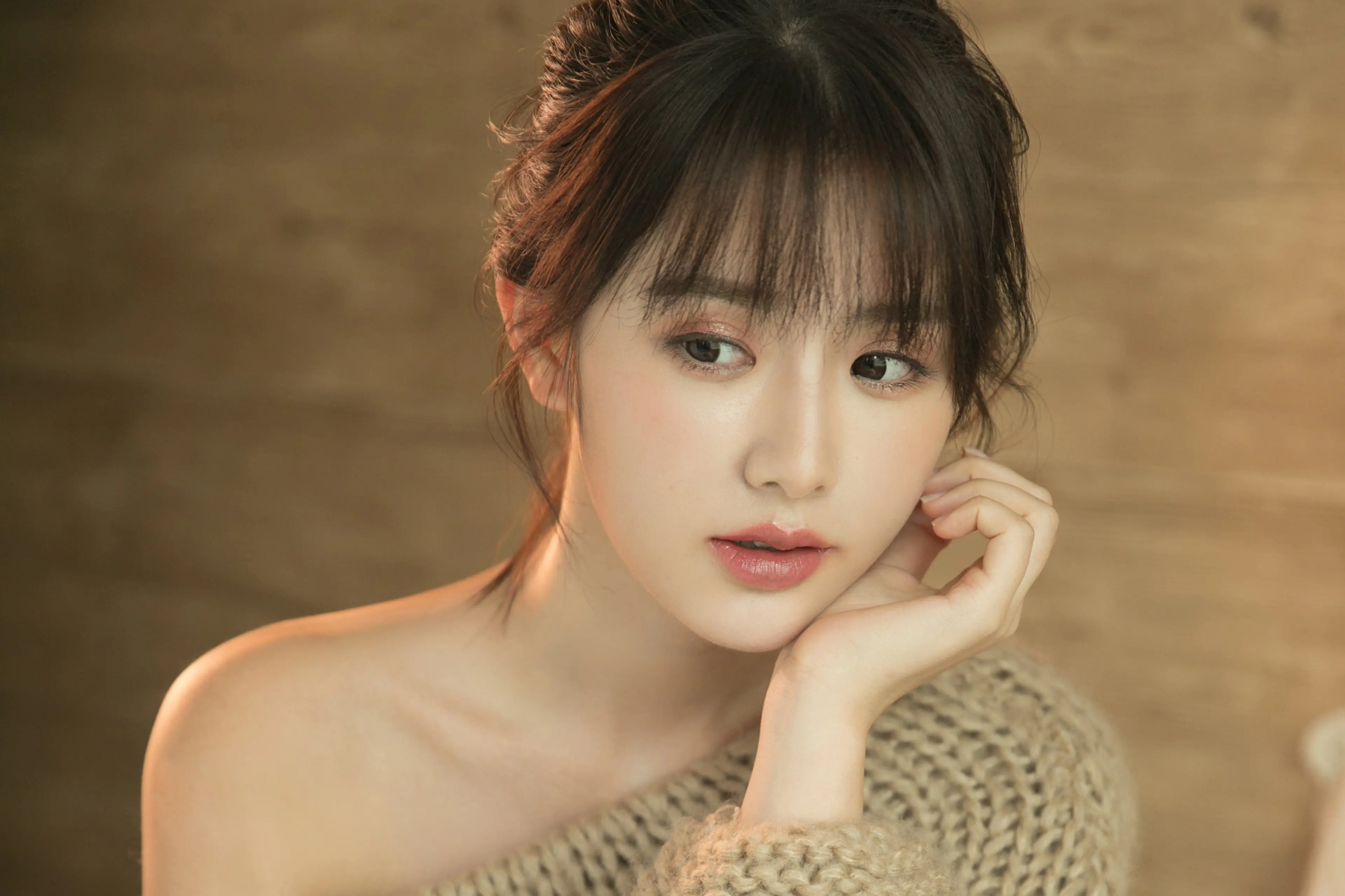 巴音郭楞蒙古西宁私人伴游陈娟儿的联系方式