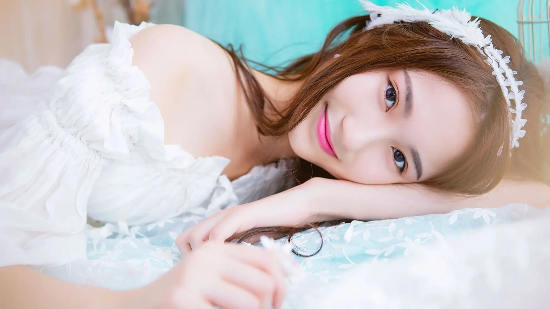巴音郭楞蒙古雅安私人伴游小姐姐春桂