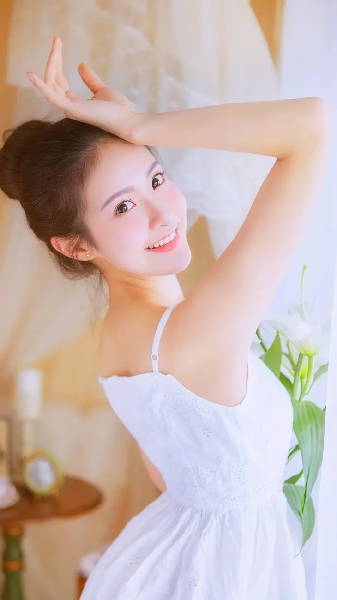 巴音郭楞蒙古桂林私人伴游佳琪的联系方式