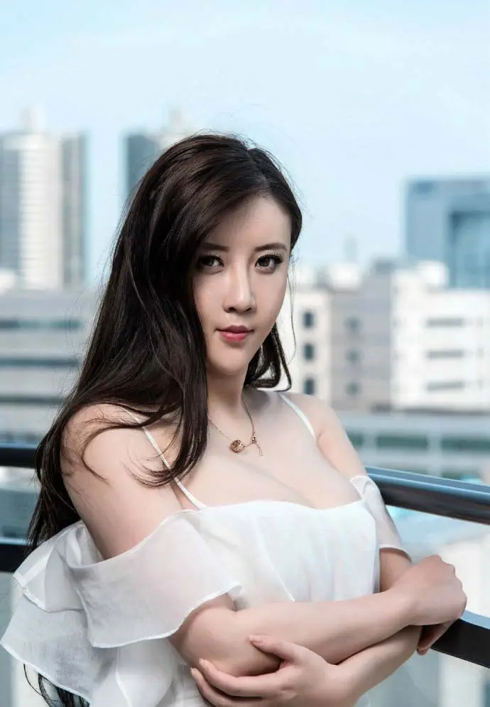 巴音郭楞蒙古佛山商务伴游香香的个人资料