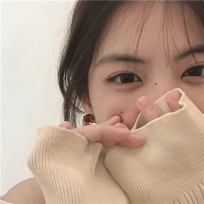 巴音郭楞蒙古伴游女生樊嘉淑的资料