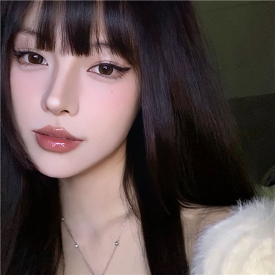 巴音郭楞蒙古私人伴游女生霍觅荷的资料